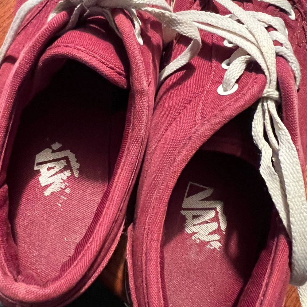 Vans Burgundy Canvas Sneakers size 7 - Picture 8 of 8